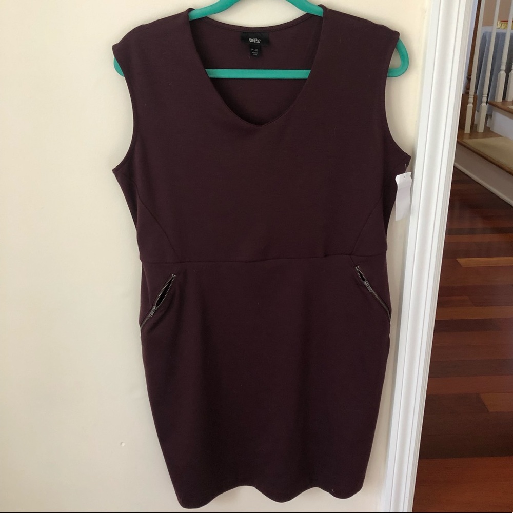 Women’s Maroon Sleeveless Fitted Dress with Zipper Pockets